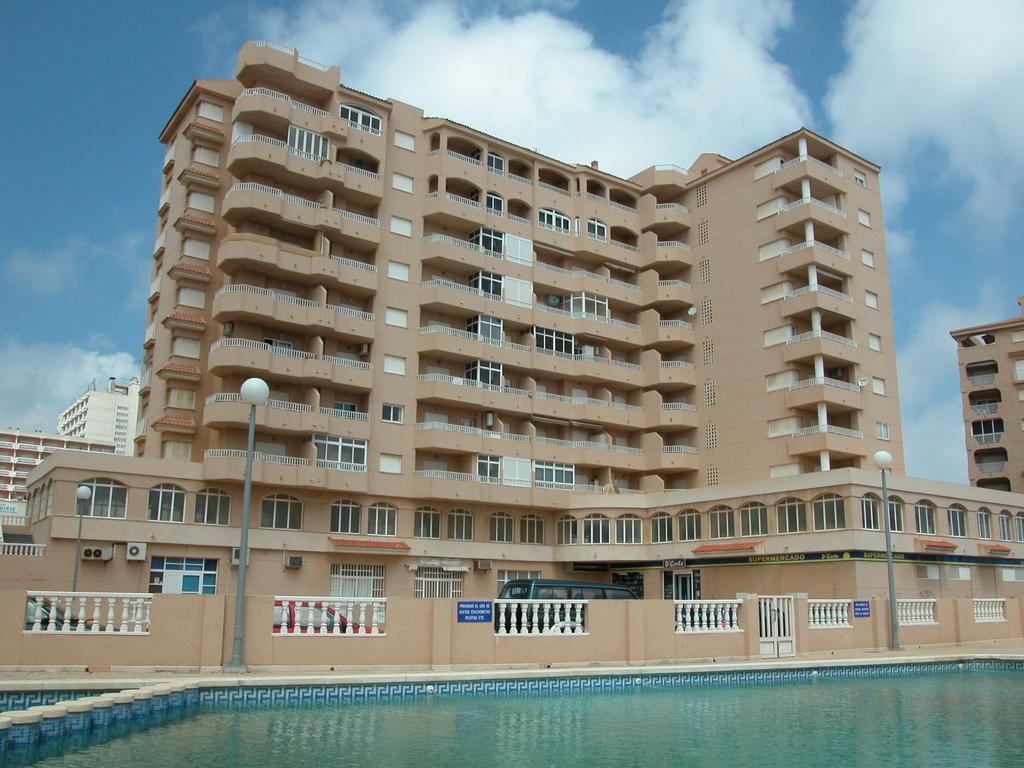 Apartamentos Copacabana Playa La Manga del Mar Menor Zewnętrze zdjęcie
